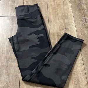 Aerie Camo Leggings